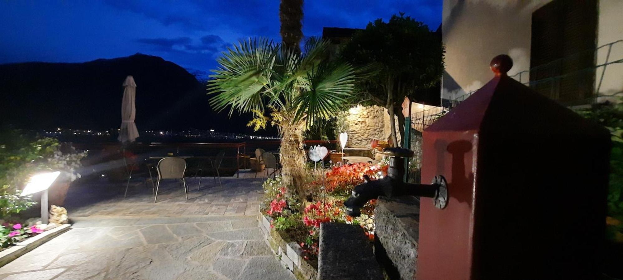 Appartamento Belvedere Dubino Bagian luar foto