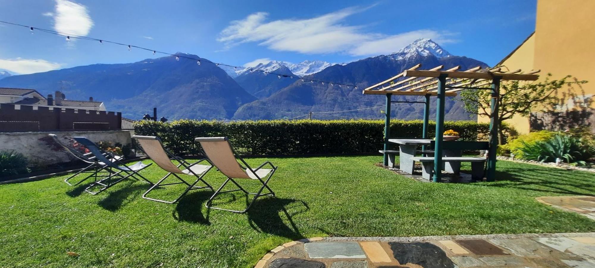 Appartamento Belvedere Dubino Bagian luar foto